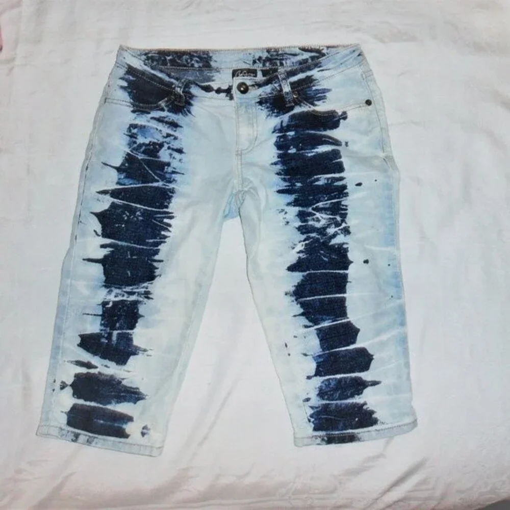 Tie Dye Capris Jeans Sz 7 - Picture 2 of 7